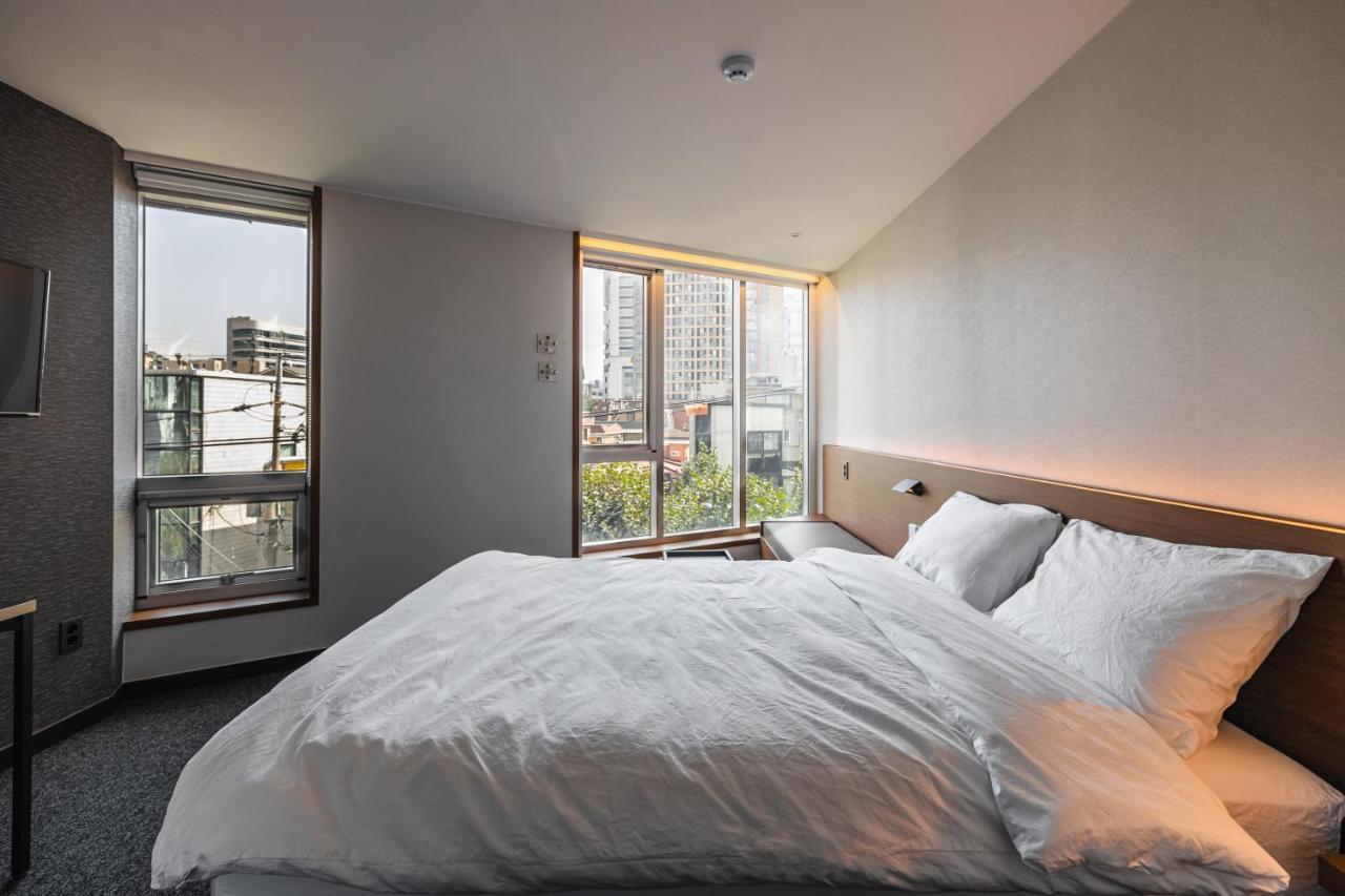 Pillowsopher Hongdae Сеул Экстерьер фото
