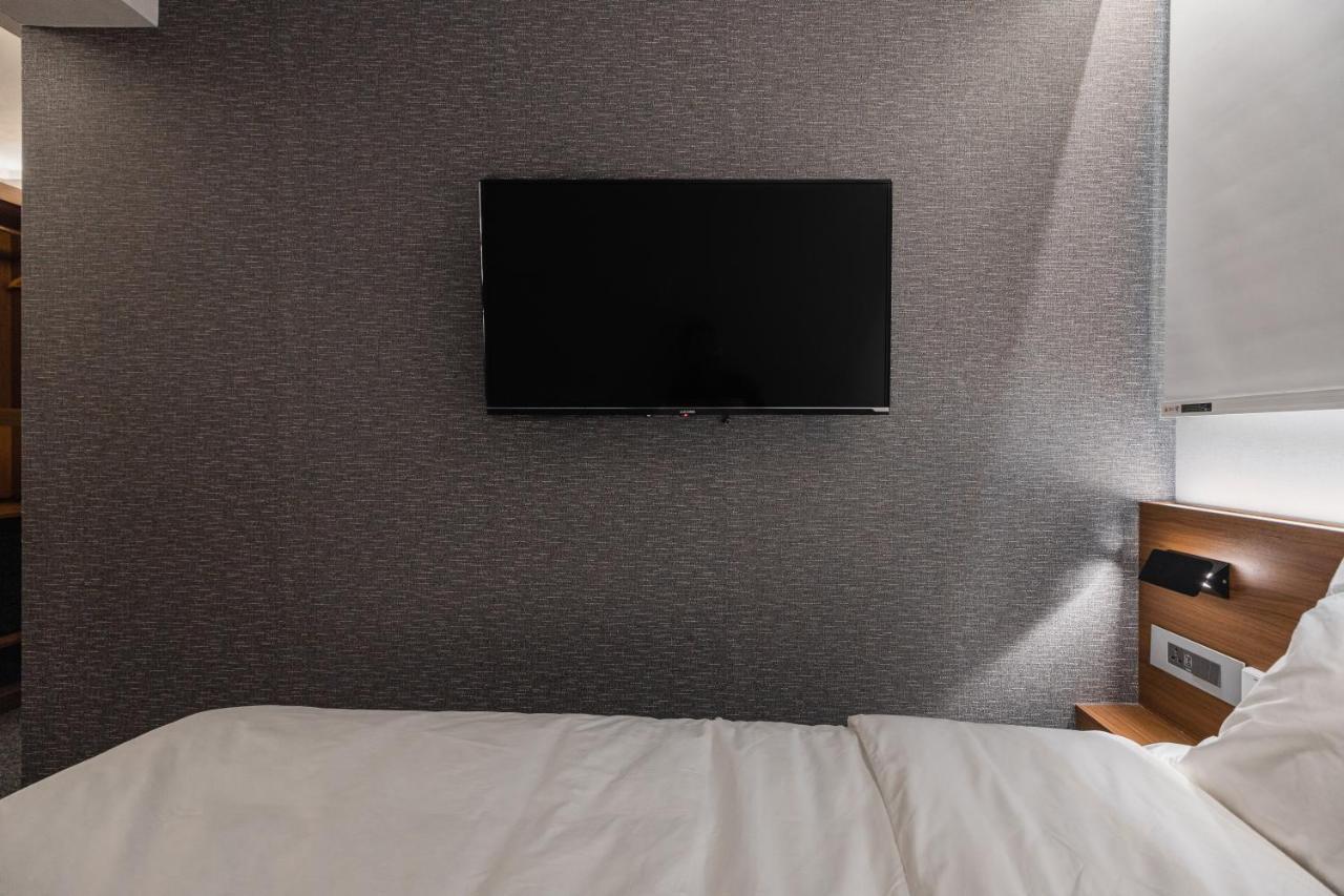 Pillowsopher Hongdae Сеул Экстерьер фото
