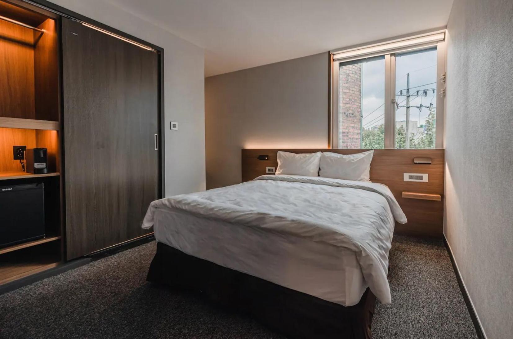 Pillowsopher Hongdae Сеул Экстерьер фото
